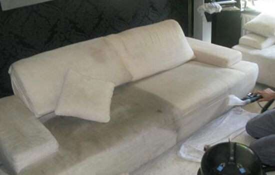 winkelwagen Knop Kers stoffen meubels reinigen, stoffen bank reinigen, bankstel reinigen, fauteuil